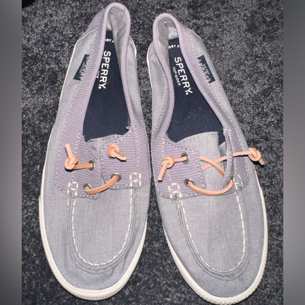 women’s sperry boat shoes